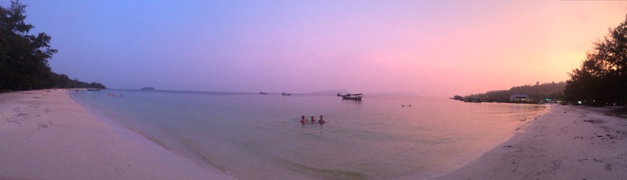 Dear everyone, yes, Cambodia does indeed have beaches.